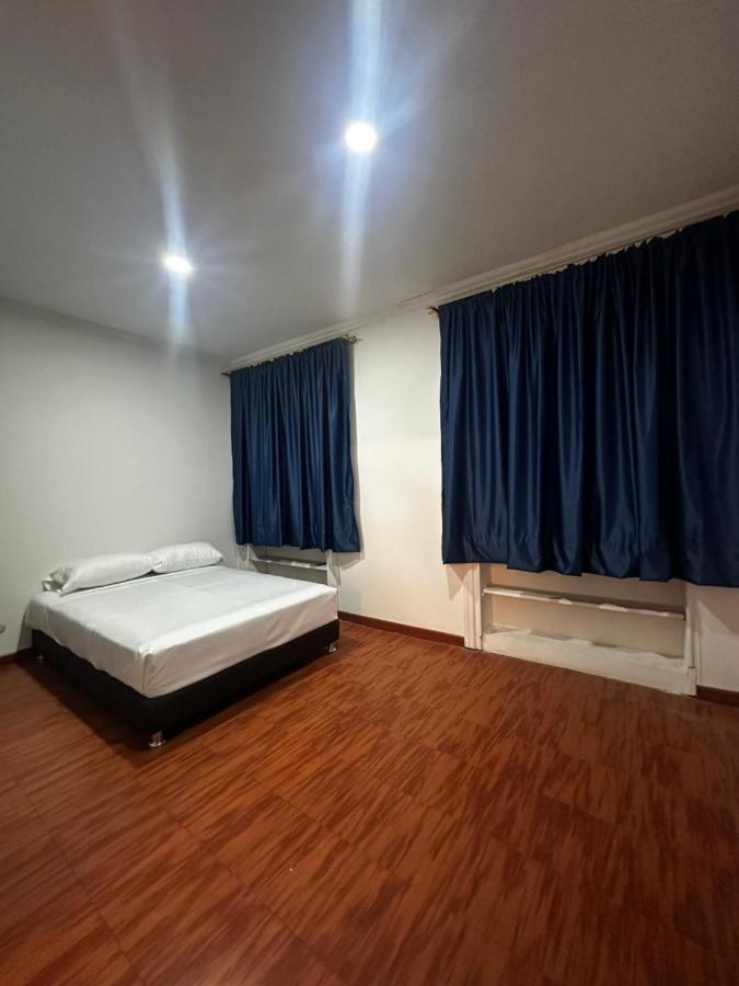 Hotel Artistico Bogotá Exteriör bild